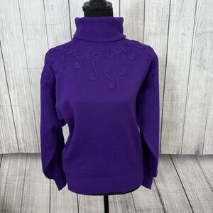 VTG Meister Women's Medium (NO TAG) Purple Turtleneck Sweater 30% Wool Hong Kong